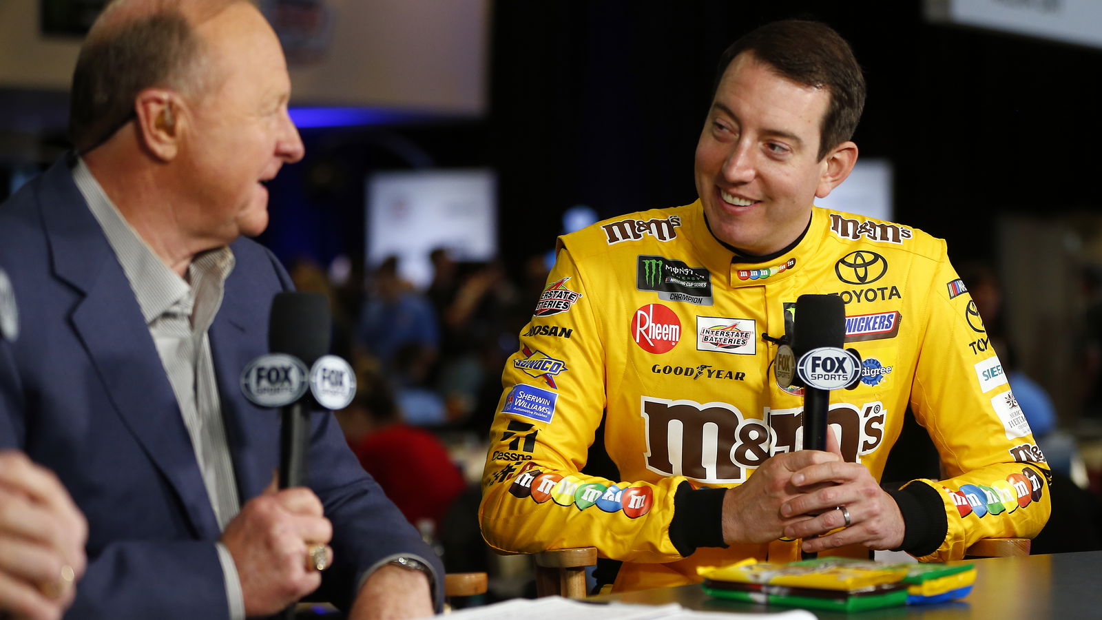 Kyle Busch, Mars Inc. memperpanjang perjanjian dengan Joe Gibbs Racing